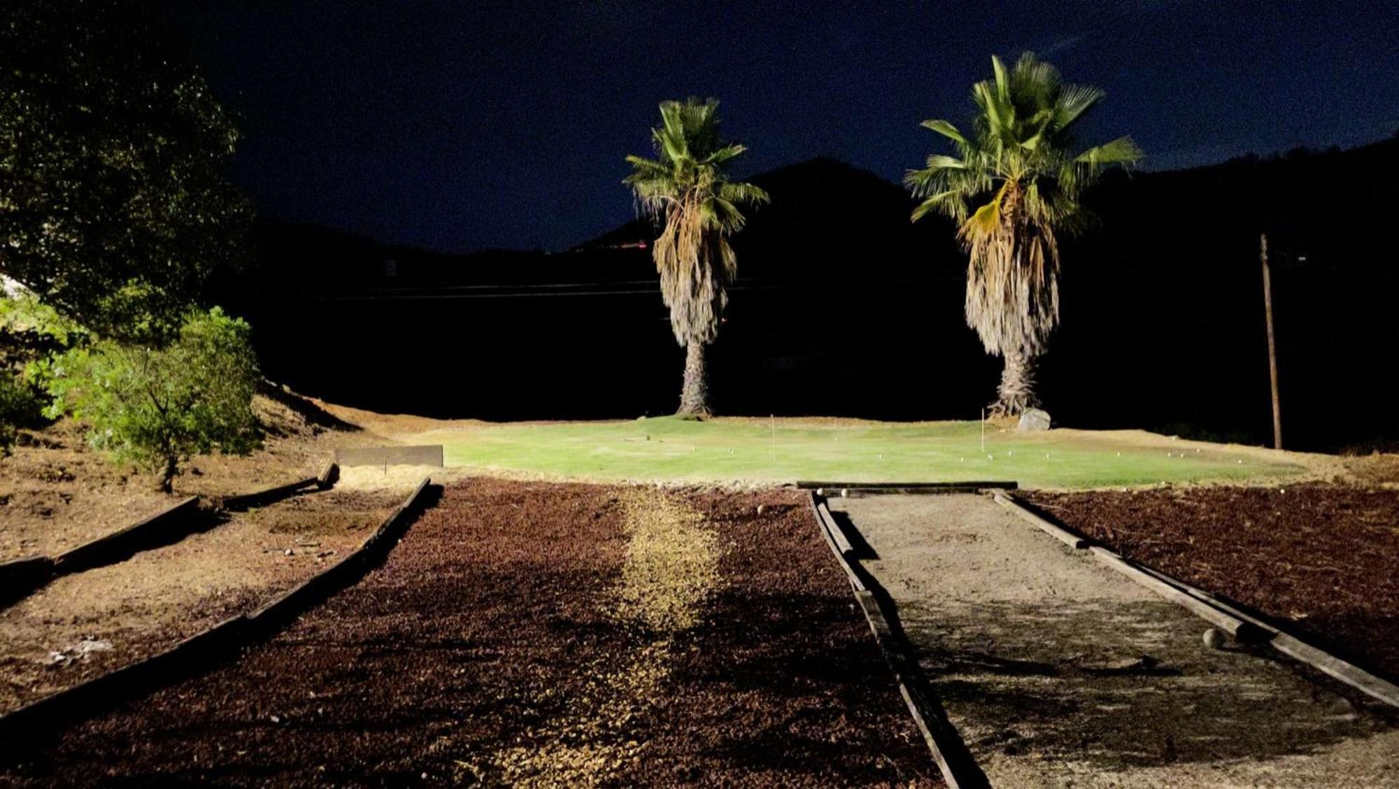 Private Home On 10 Acres - Heated Salt Pool & Jacuzzi, Mountain & City Views, Horseshoes, Basketball, Bbq, Golf Putting, Foosball, Croquet, Bose Stereo, White Cotton Bedding - Hilltop Hacienda, Pool Heat Optional Jamul Luaran gambar