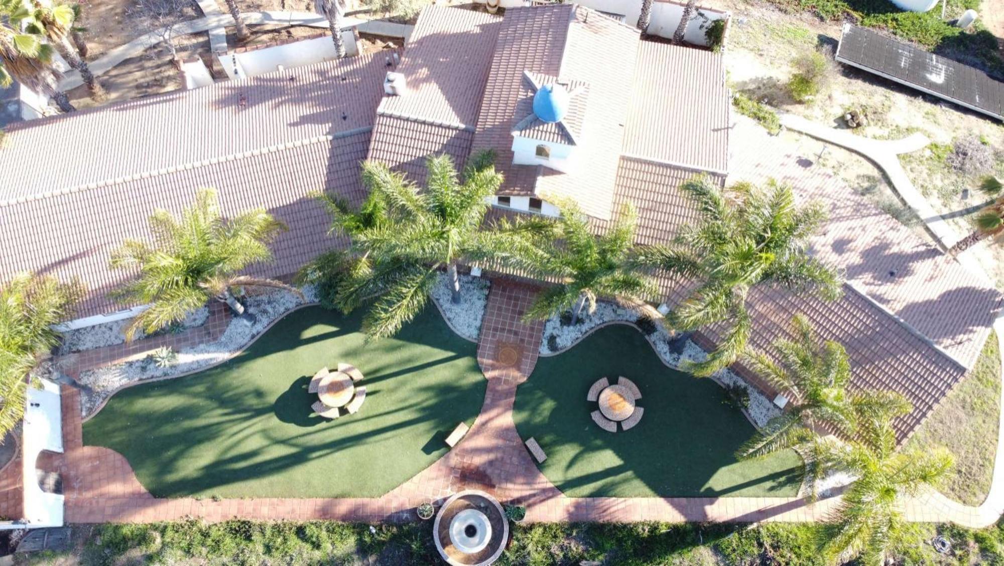 Private Home On 10 Acres - Heated Salt Pool & Jacuzzi, Mountain & City Views, Horseshoes, Basketball, Bbq, Golf Putting, Foosball, Croquet, Bose Stereo, White Cotton Bedding - Hilltop Hacienda, Pool Heat Optional Jamul Luaran gambar