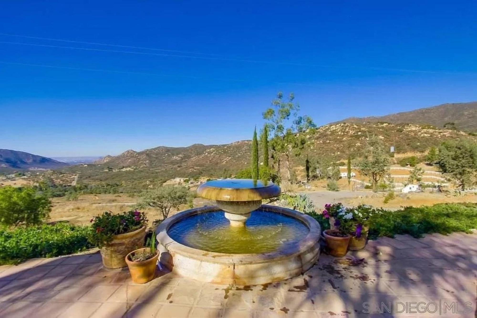 Private Home On 10 Acres - Heated Salt Pool & Jacuzzi, Mountain & City Views, Horseshoes, Basketball, Bbq, Golf Putting, Foosball, Croquet, Bose Stereo, White Cotton Bedding - Hilltop Hacienda, Pool Heat Optional Jamul Luaran gambar